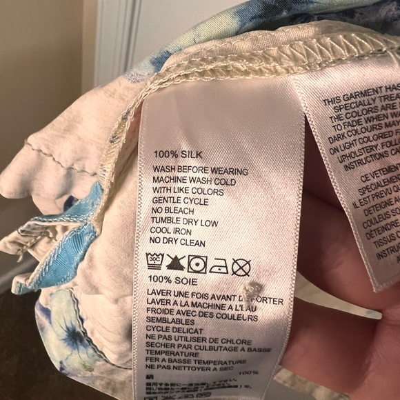 Tommy Bahama Silk Shirt Men’s Large Floral Button Up Short Sleeve Polo - Picture 8 of 9